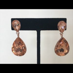 Rise Gold Dangle Earrings Gorgeous Tear Drop New